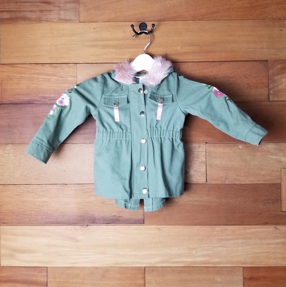 Little Lass girl utility jacket size 2 T